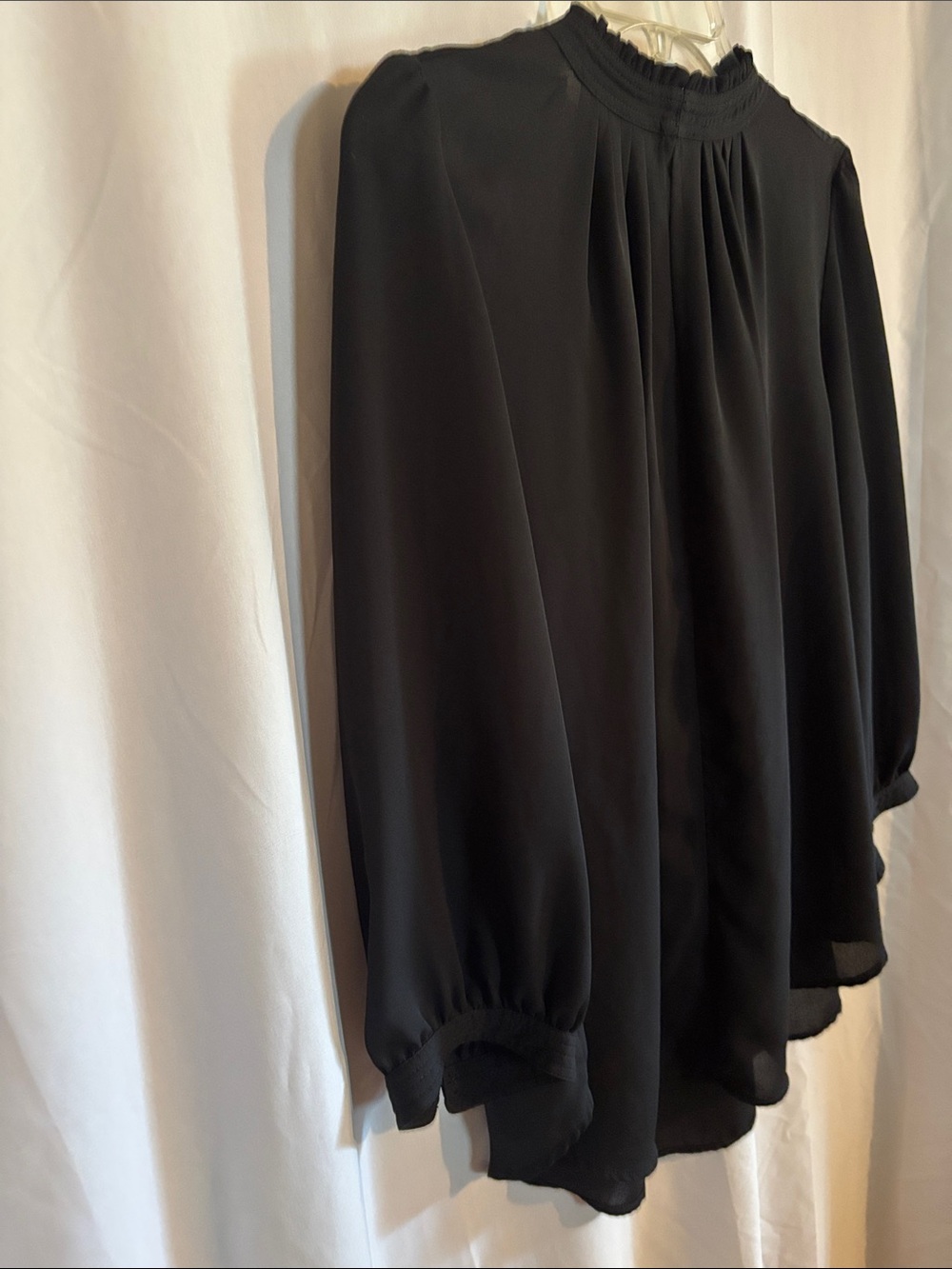 Worthington Black Long-Sleeve Blouse with Subtle Pleats - Picture 4 of 10
